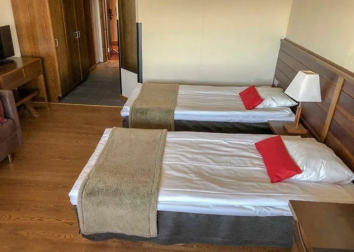 サンタズ トゥントゥリ サーリセルカ