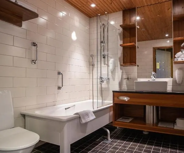 ホテル サンタズ トゥントゥリ サーリセルカ