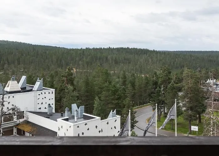 サンタズ トゥントゥリ 4*