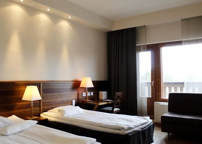 サンタズ トゥントゥリ 4* サーリセルカ