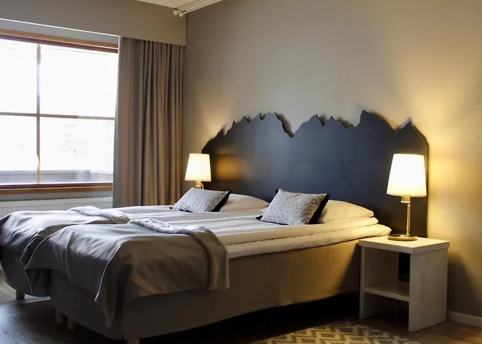 サンタズ トゥントゥリ 4* サーリセルカ