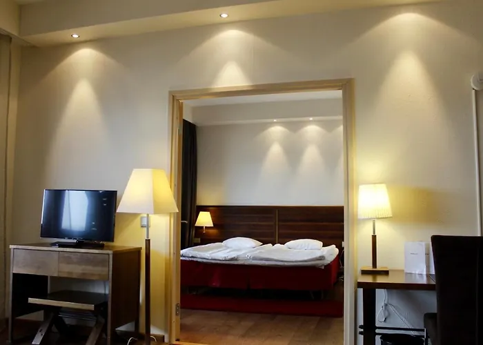 サンタズ トゥントゥリ 4*