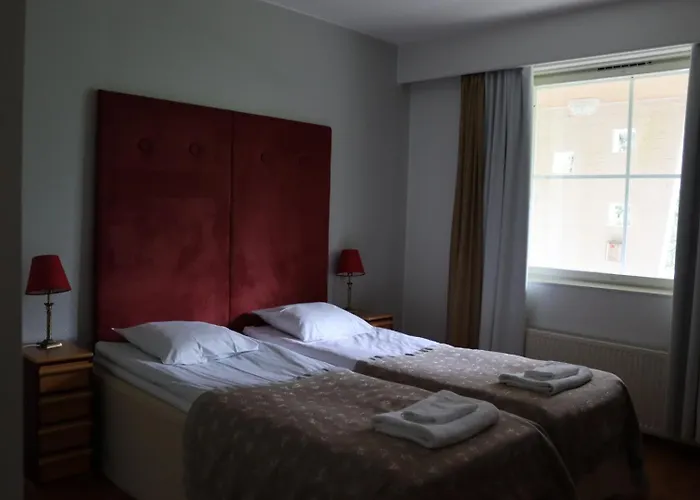 サンタズ トゥントゥリ ホテル 4*