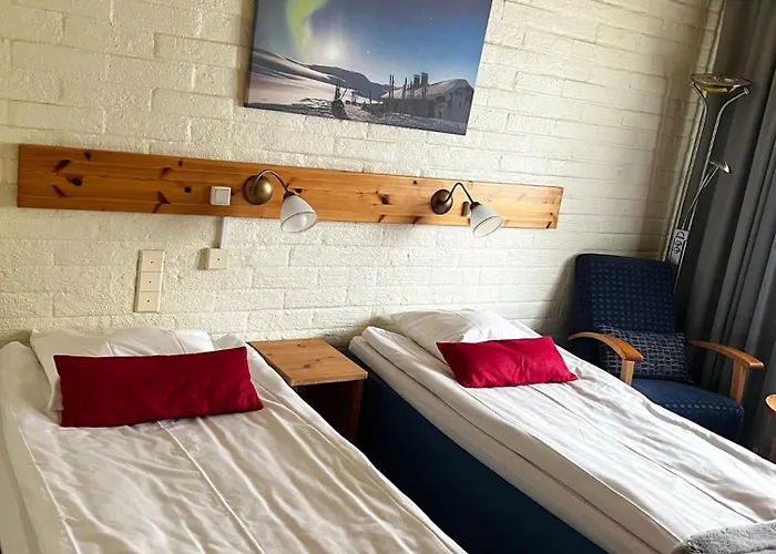 サンタズ トゥントゥリ サーリセルカ