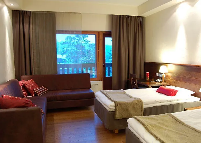 サンタズ トゥントゥリ 4* サーリセルカ