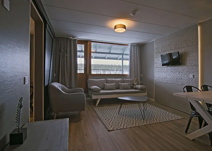 ホテル サンタズ トゥントゥリ サーリセルカ