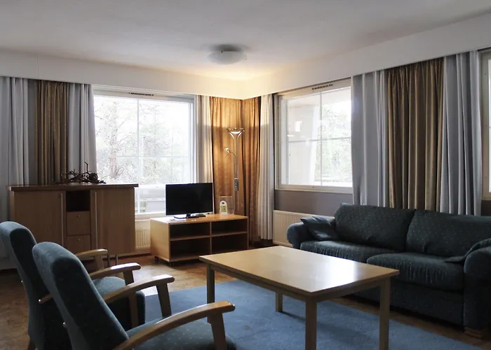 サンタズ トゥントゥリ ホテル 4*